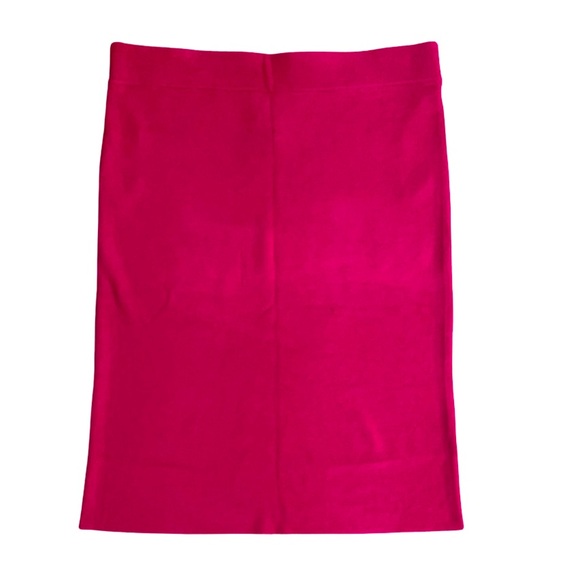 Banana Republic knitted pink straight pencil skirt, new with tag size medium. - Picture 1 of 4